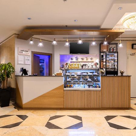 Emaar Grand Hotel Μέκκα Εξωτερικό φωτογραφία The lobby of the hotel