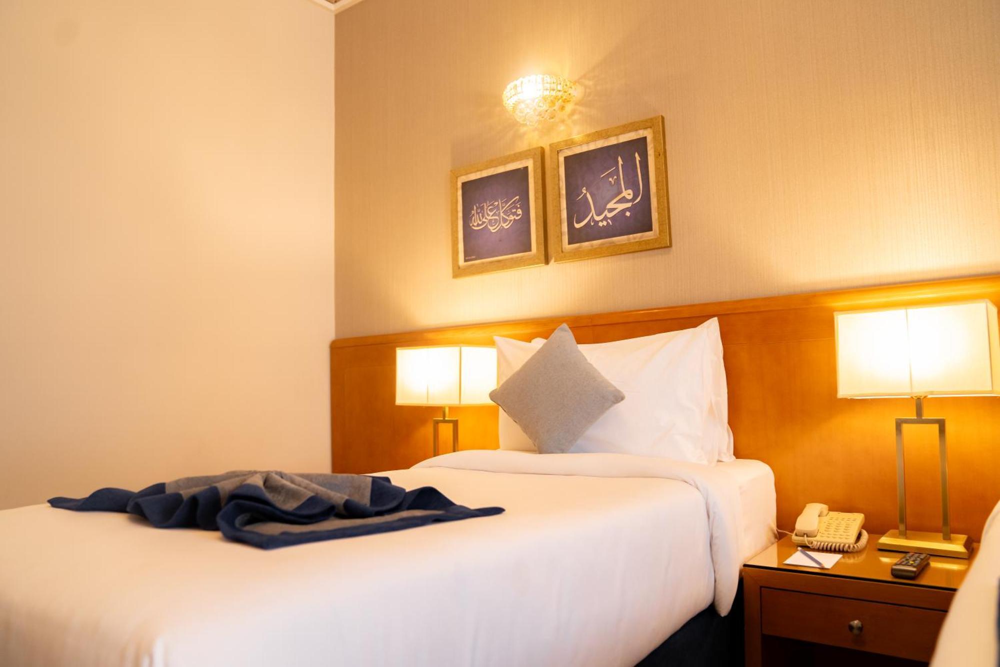 Emaar Grand Hotel Μέκκα Εξωτερικό φωτογραφία A bedroom at the hotel